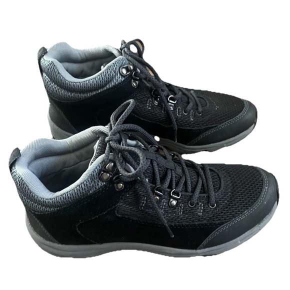 Vionic Wmn’s 3105 Cypress Hiking Sneakers Trail Boots Sneakers Size 8.5 EUC - Picture 2 of 8